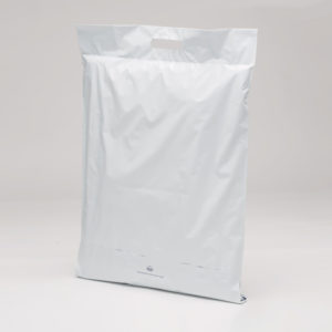 big mailing bag white with a handle
