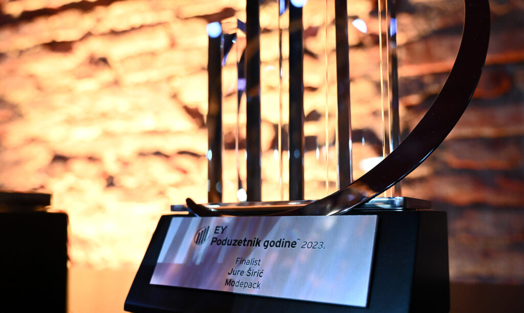 Award for Jure Širić as finalist at EY Entrepreneur Of The Year